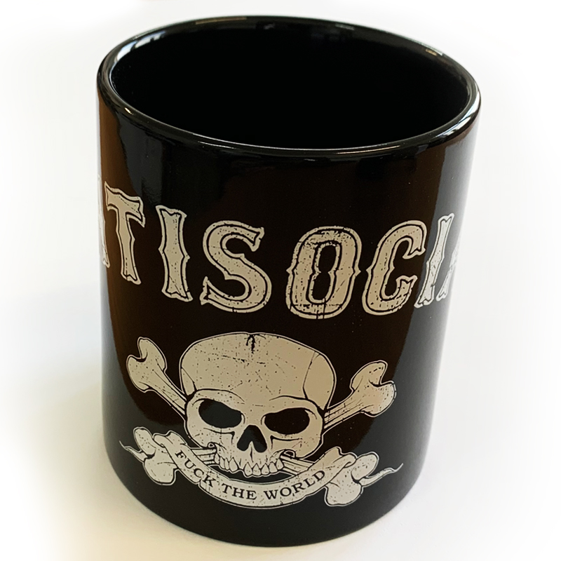 Antisocial, Tasse